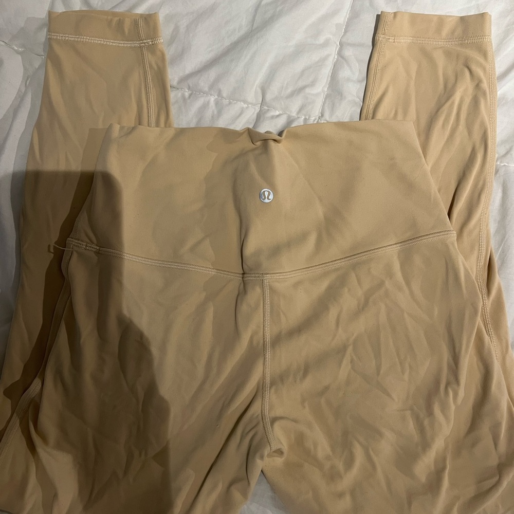 Lululemon size 8